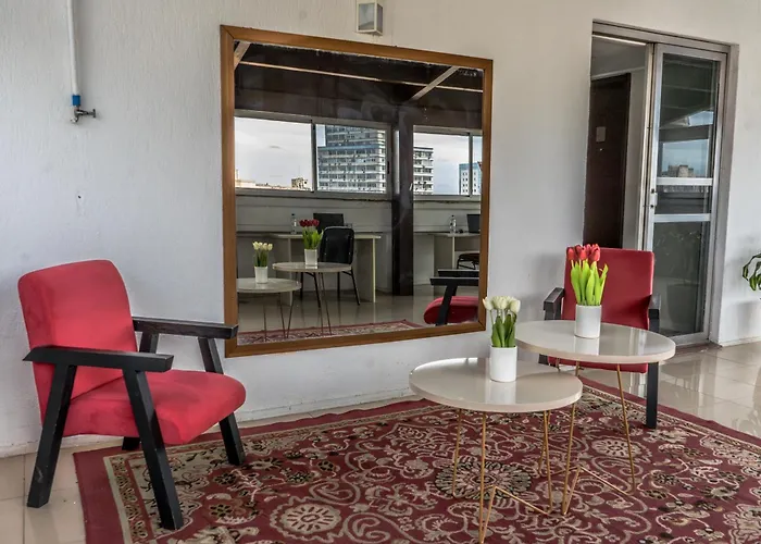 Nacional - Proximo Ao Complexo Hospitalar Santa Casa E Ufrgs Hotel 3*