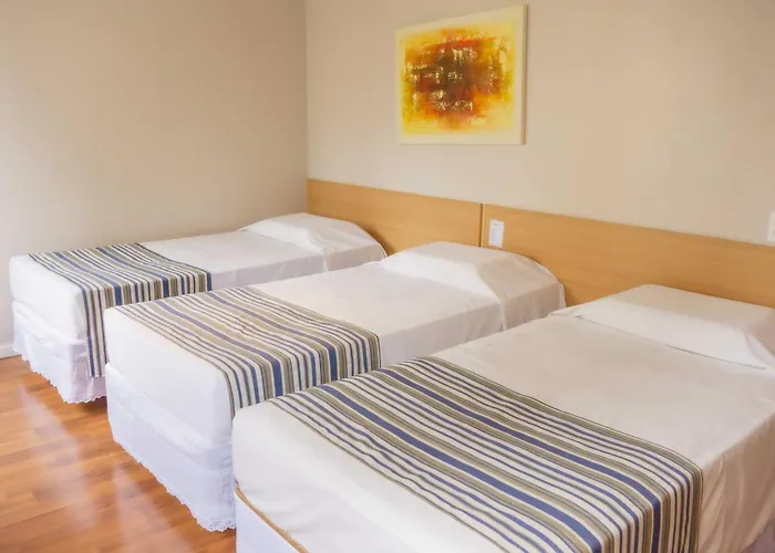 Nacional - Proximo Ao Complexo Hospitalar Santa Casa E Ufrgs Hotel Porto Alegre