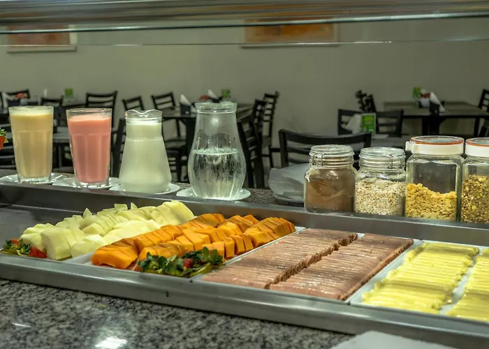 Hotel Nacional - Proximo Ao Complexo Hospitalar Santa Casa E Ufrgs Porto Alegre